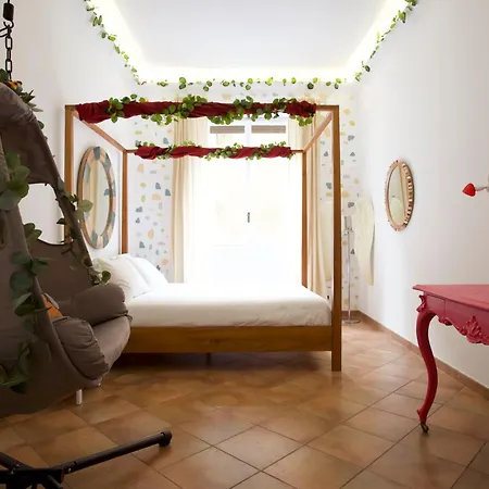Apartmán Funky 3br Flat, Scenic Tram To Colosseum 7 Stops *